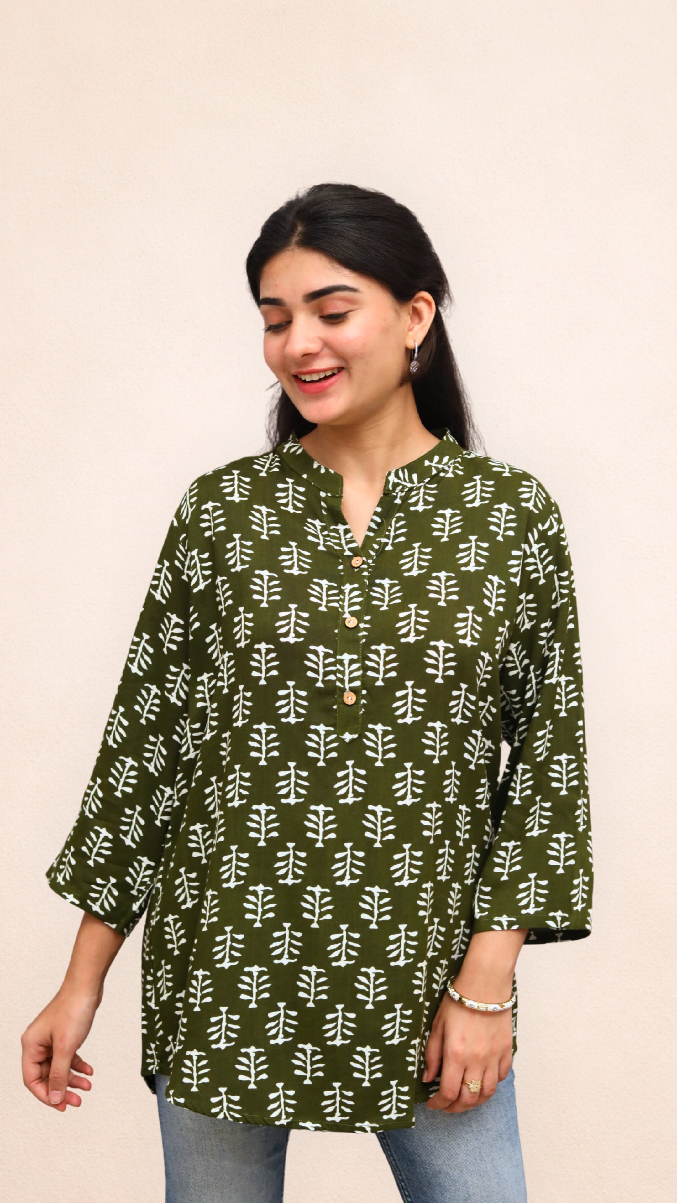 Aranya Olive Aline Collar Short Kurti