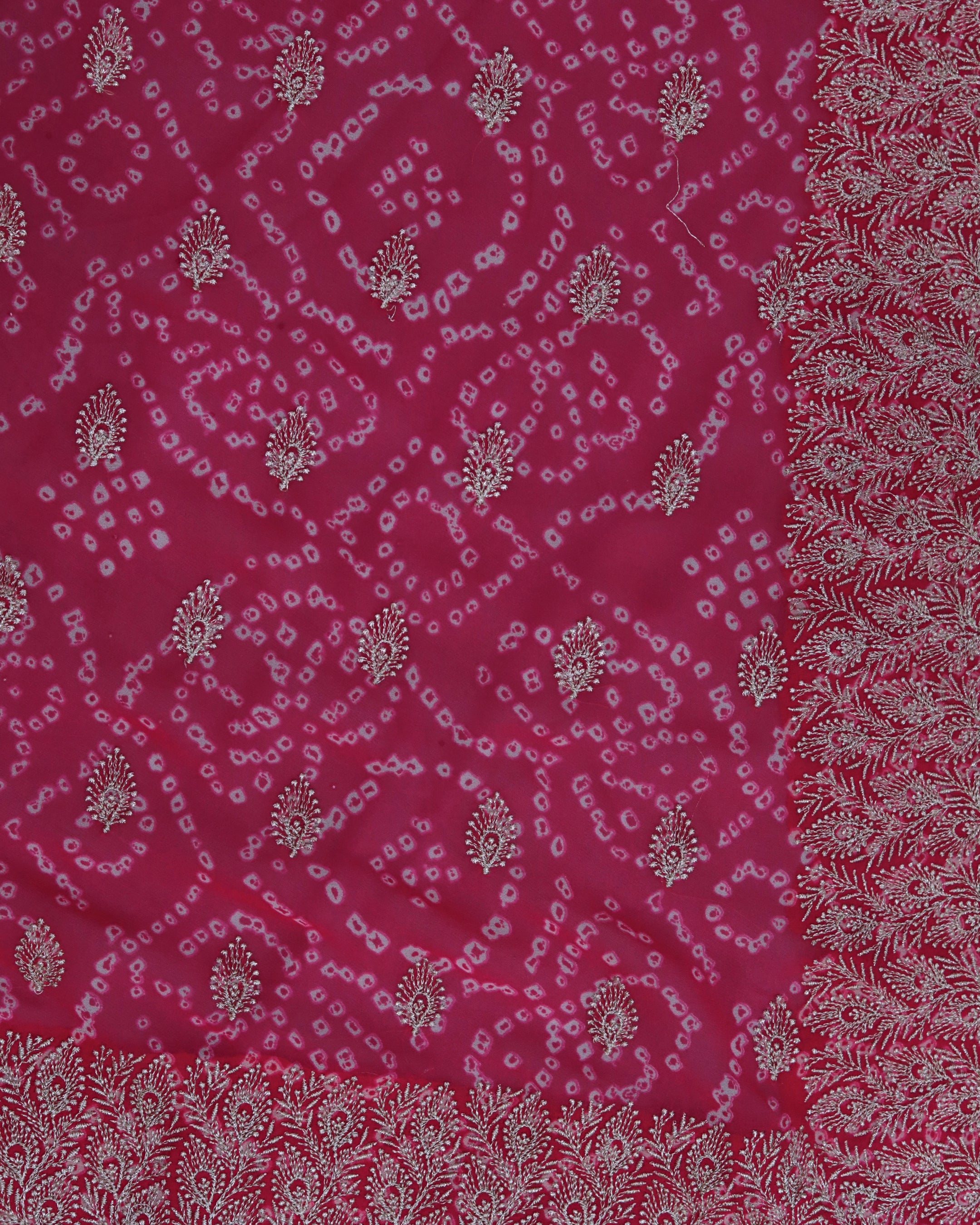 ISHNA Pink Bandhani Saree With Leaf Zari Border