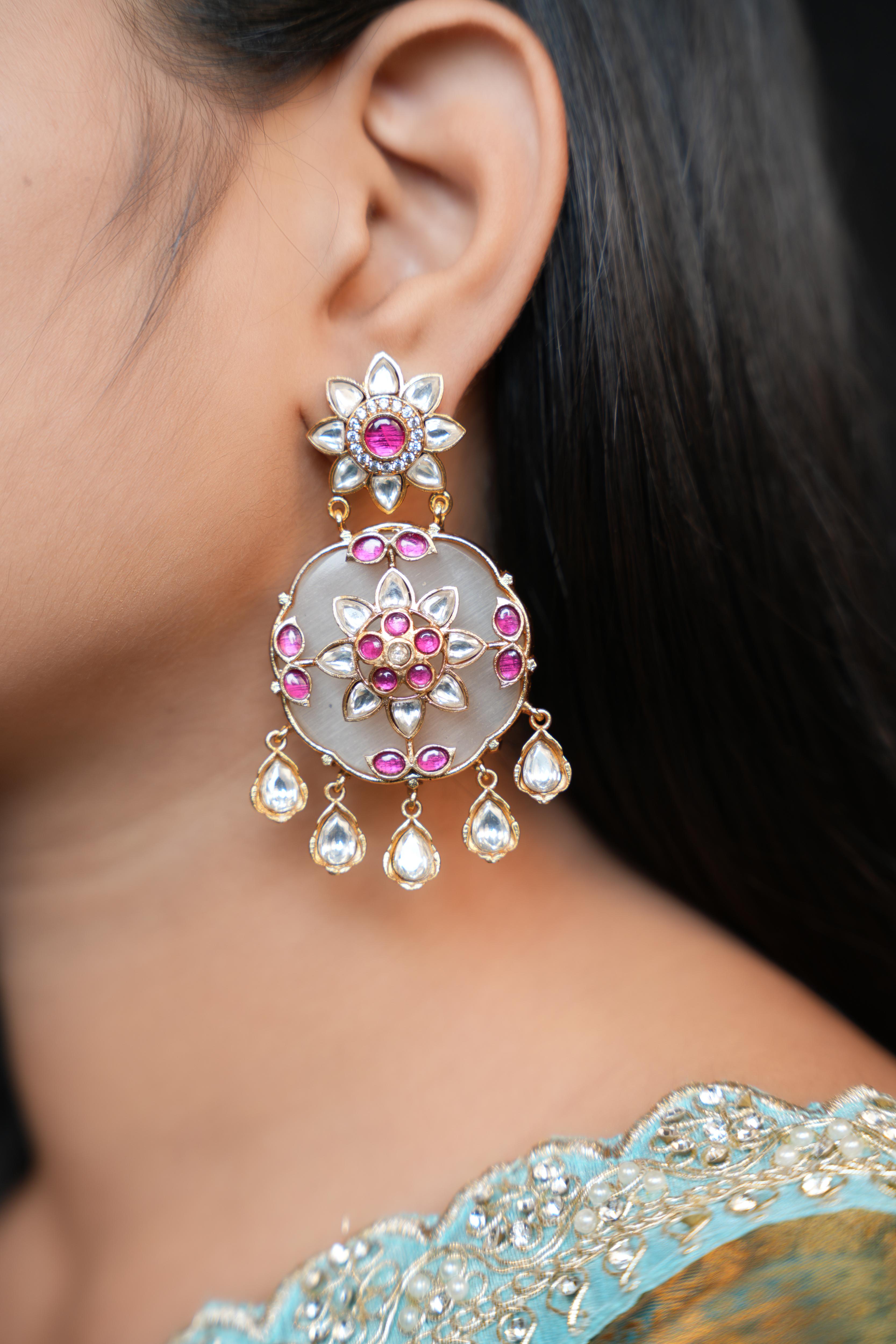 Regal Jade Oval Kundan Earrings