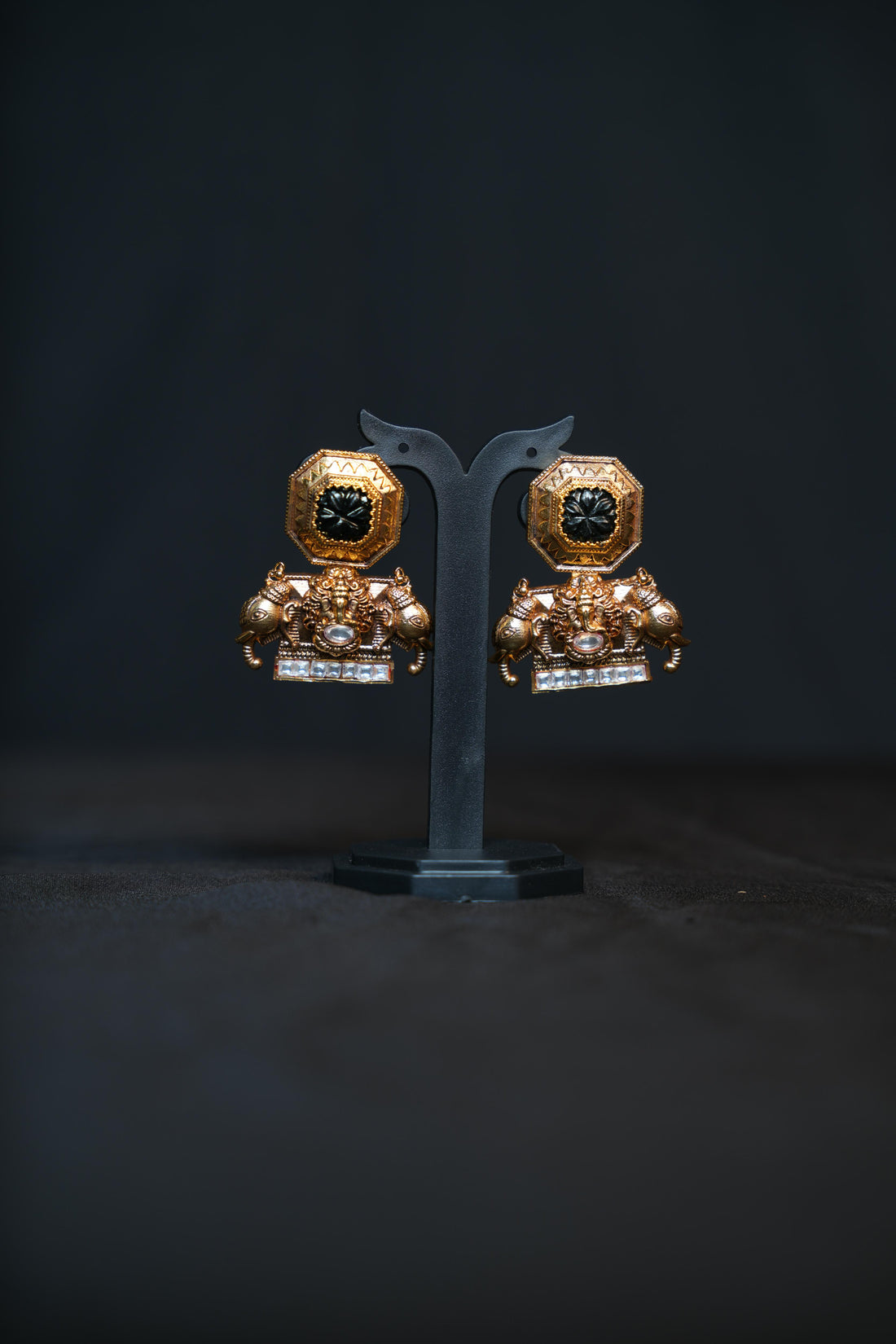 Gajraaj kundan Earrings