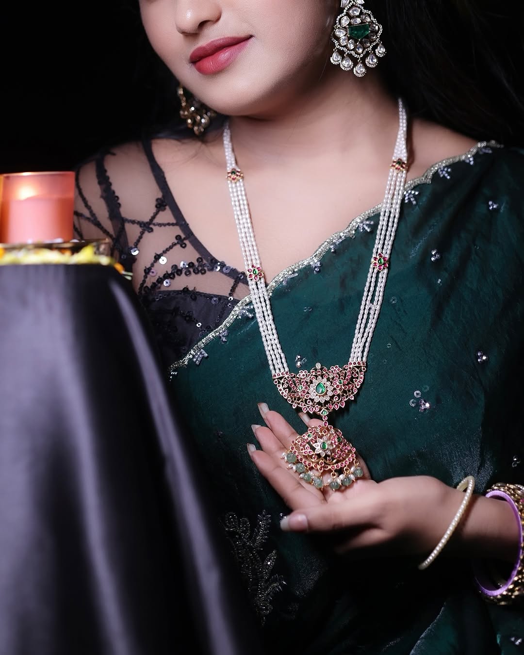 Muthyala Hamsa Kanthi Haaram