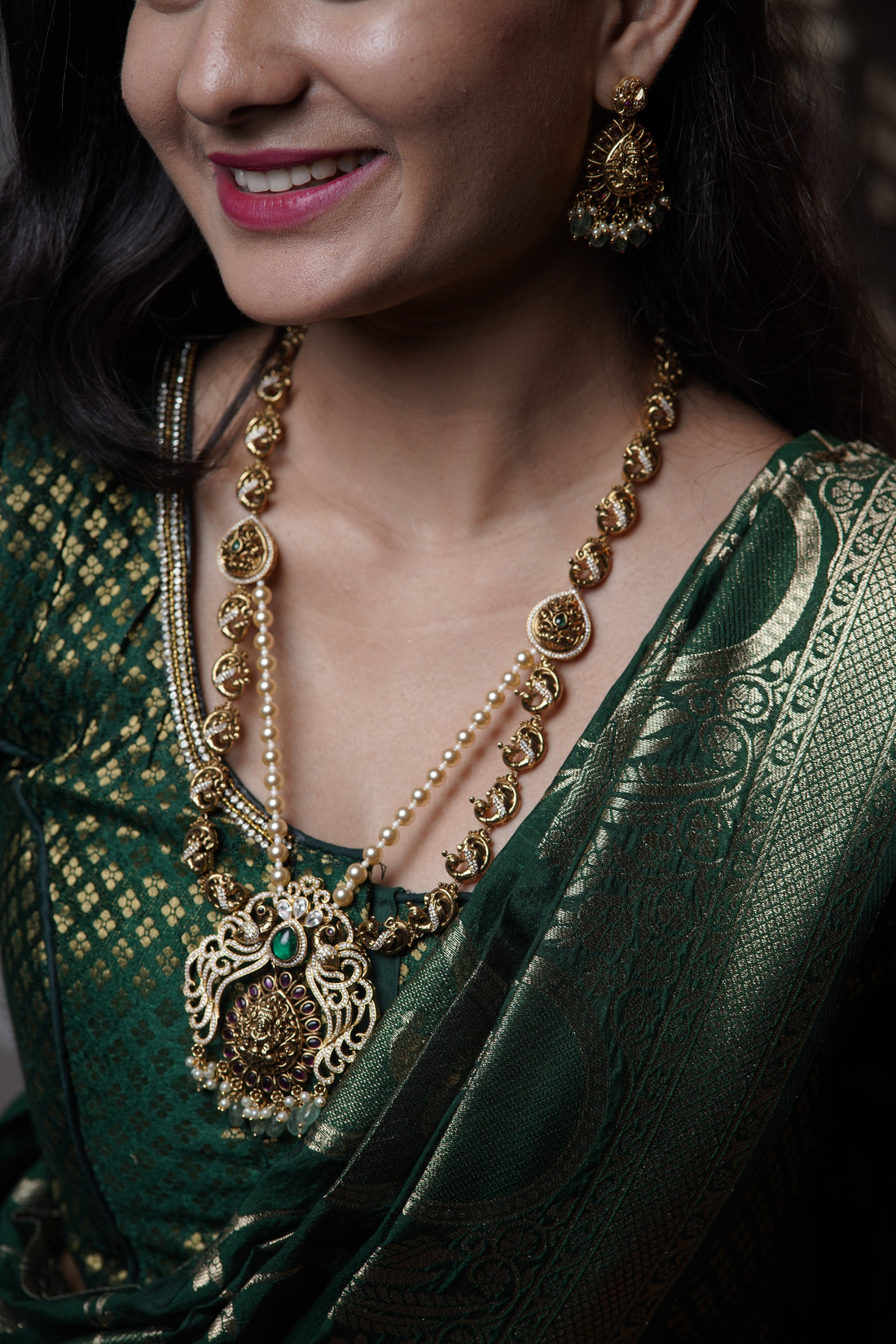 Royal Dvijala Haaram Set