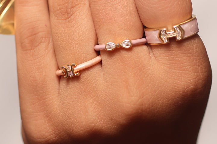 Ishna pen Line Accent Rings