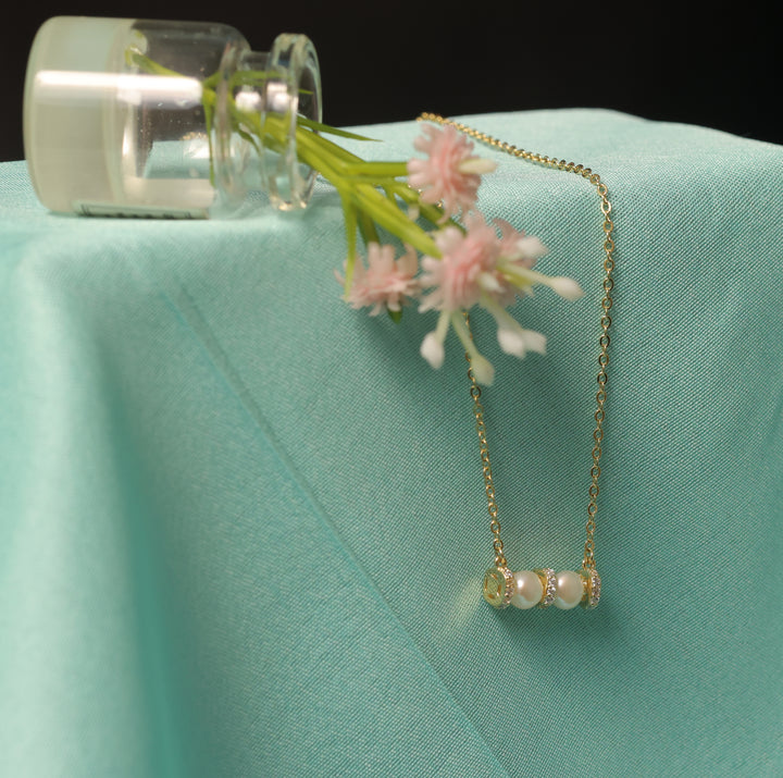 92.5 Silver Ishna Twin Pearl Grace Chain