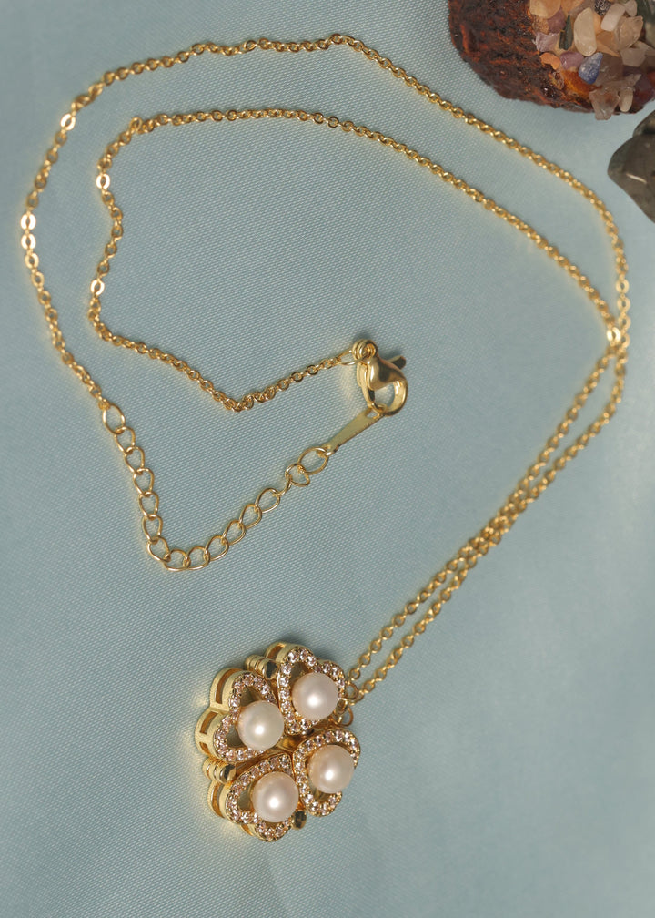 92.5 sliver Ishna Pearl Bloom Cluster Chain