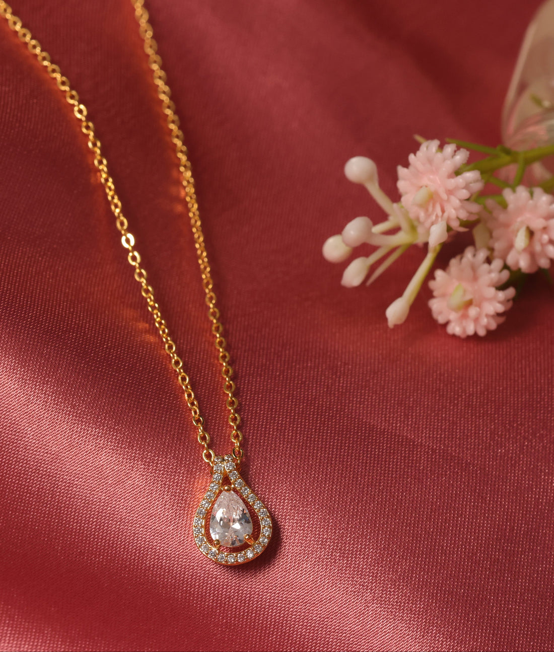 Rose Dewdrop Crystal Chain