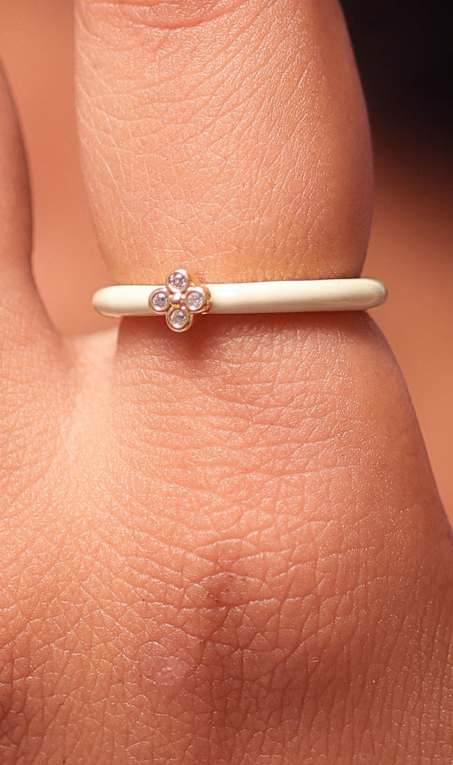 Ishna White Solitaire Ring
