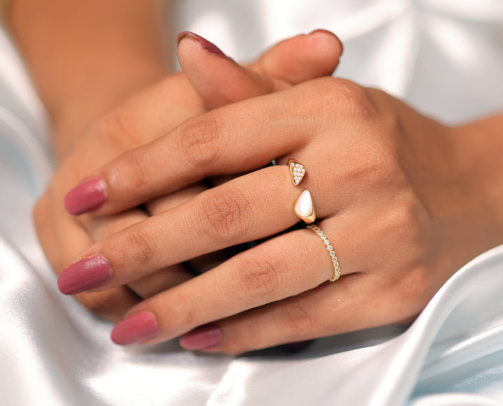 Ishna  Apex Split Rings