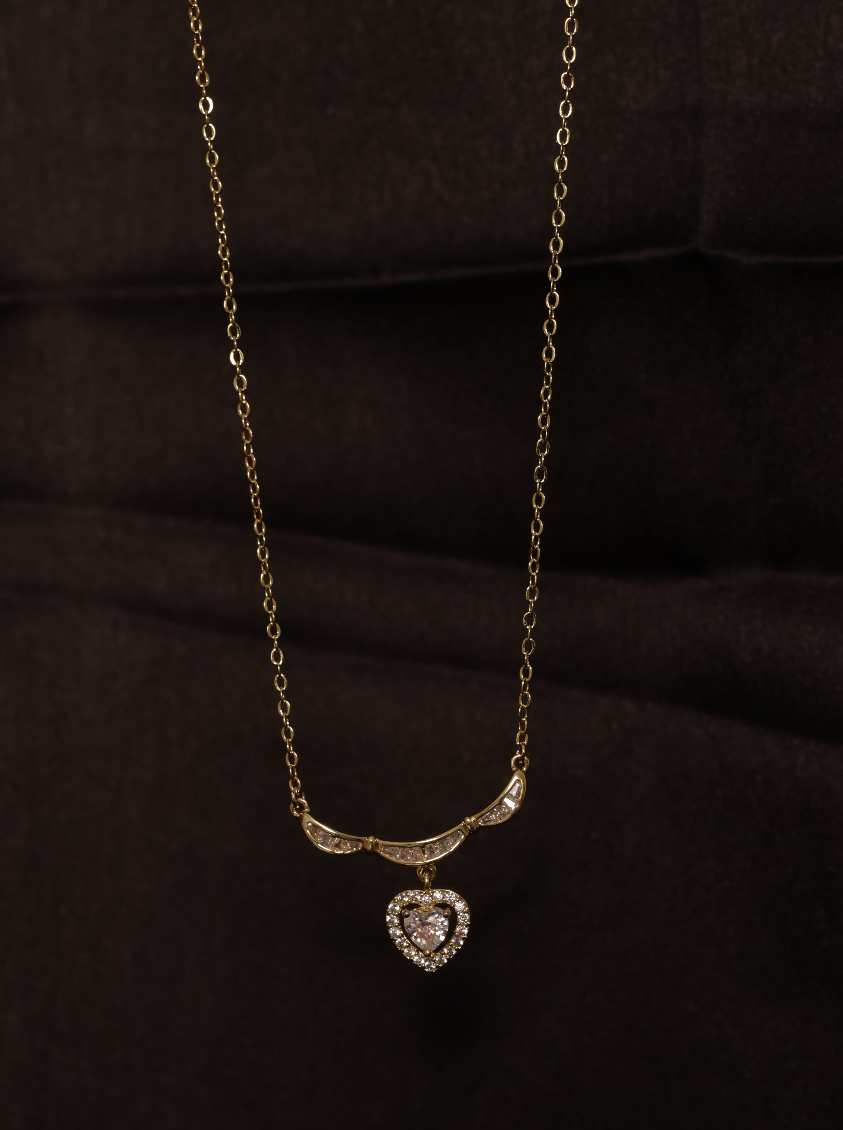 92.5 Silver  Ishna Amour Heart Chain