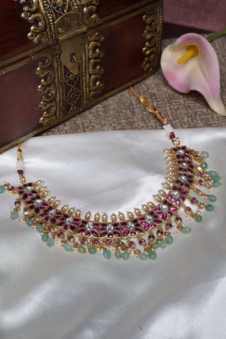 ISHNA Gulnaar Kundan Choker Necklace